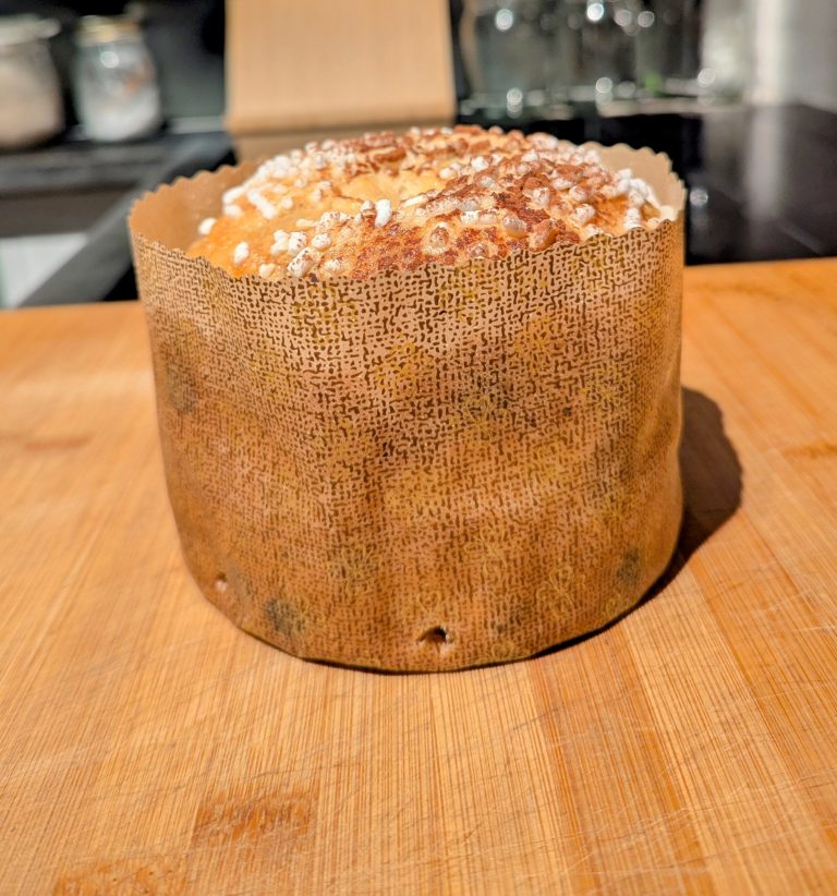 Panettone-dark-chocolate-1-768x822