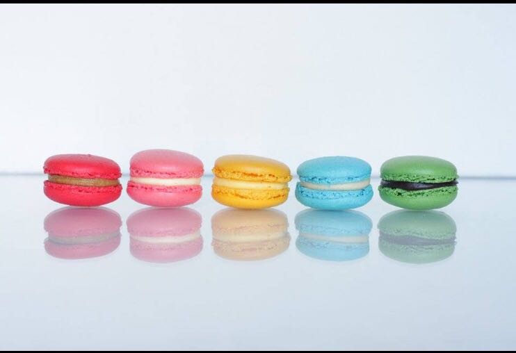 Vegan en glutenvrije macarons verkrijgbaar  bij The Vegan Saint  in verschillende smaken